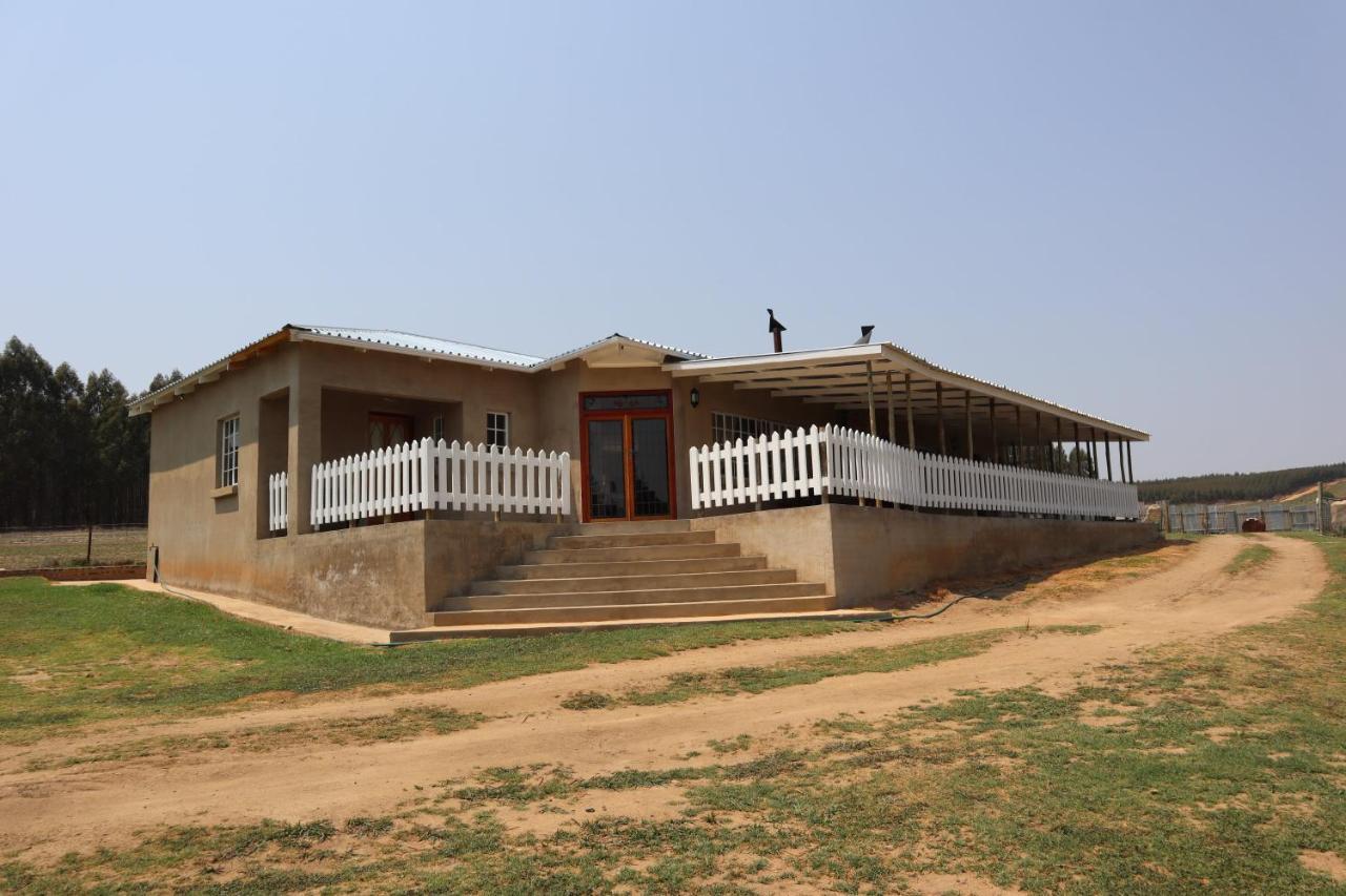 Rocks & Roses Farm Stay Lochiel Exterior photo